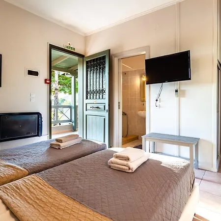 Gasthof Summer Retreats - Seimeio Strofilia, Sunny Vibes