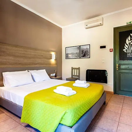 Summer Retreats - Seimeio Strofilia, Sunny Vibes Värdshus Kalogria (Achaea)