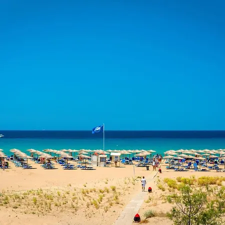Summer Retreats - Seimeio Strofilia, Sunny Vibes Han/Misafirhane