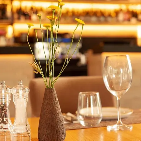 Summer Retreats - Seimeio Strofilia, Sunny Vibes